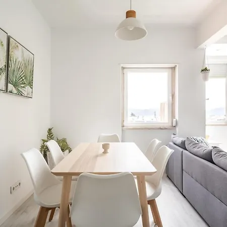 Apartment Akicity Ajuda Ciel Lisbon